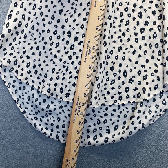 Lush‎ Womens Animal Print Blouse Top Large Cream Black 3/4 Tab Sleeve Popover - Picture 5 of 10